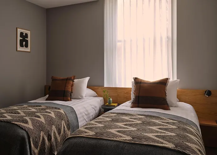 The Marloes Aparthotel London